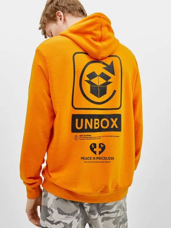 Printed sweatshirt with hood